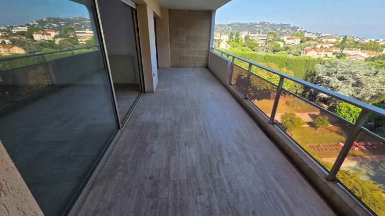Appartement à louer, 85m², Cannes