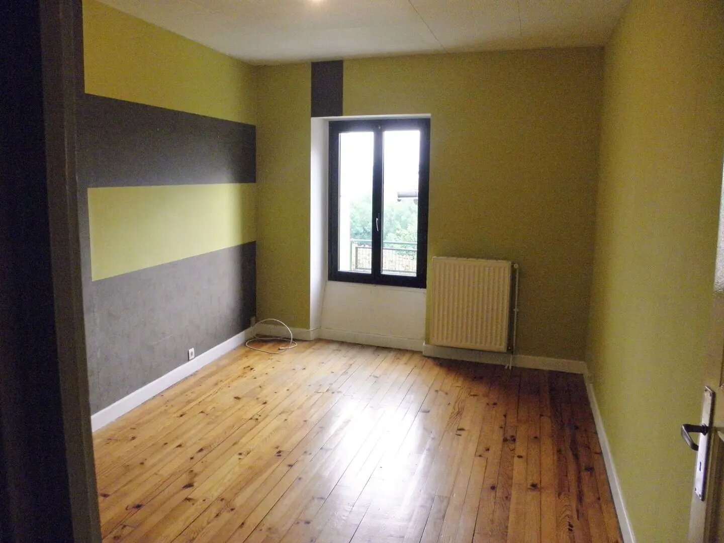 Appartement à louer, 85m², Polignac