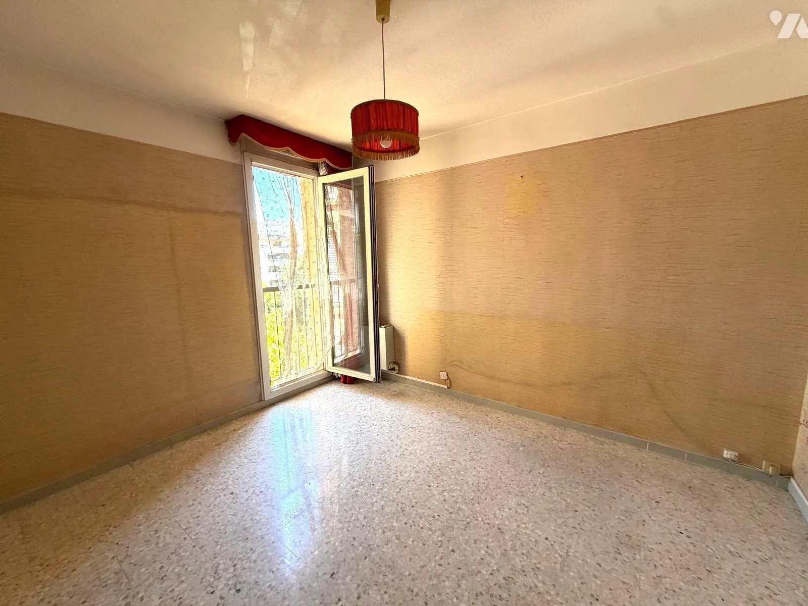 Appartement à vendre, 71m², Aubagne