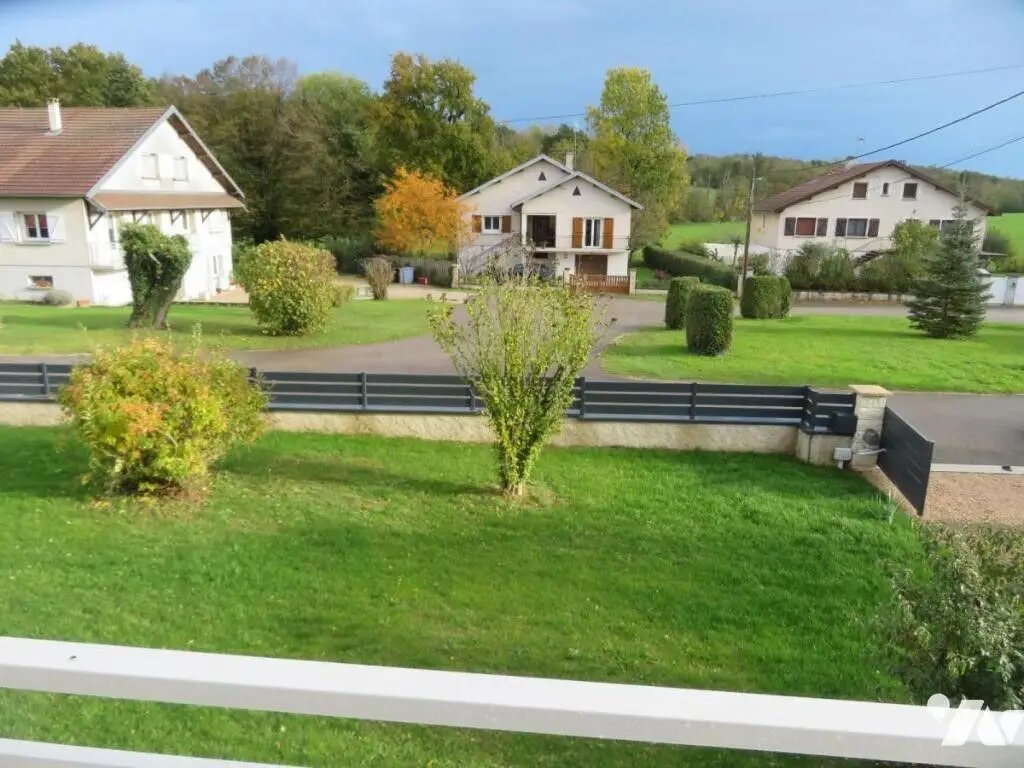 Maison à louer, 101m², Mont-sous-Vaudrey