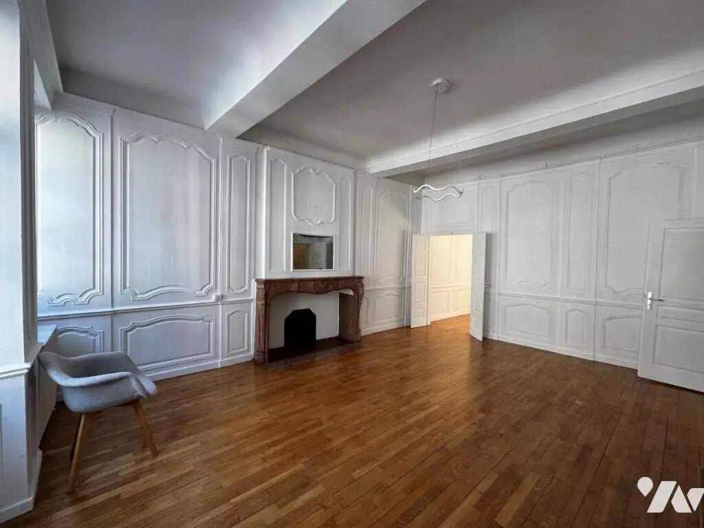 Appartement à louer, 99m², Dole