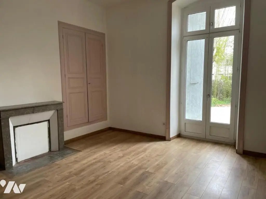 Appartement à louer, 150m², Dole