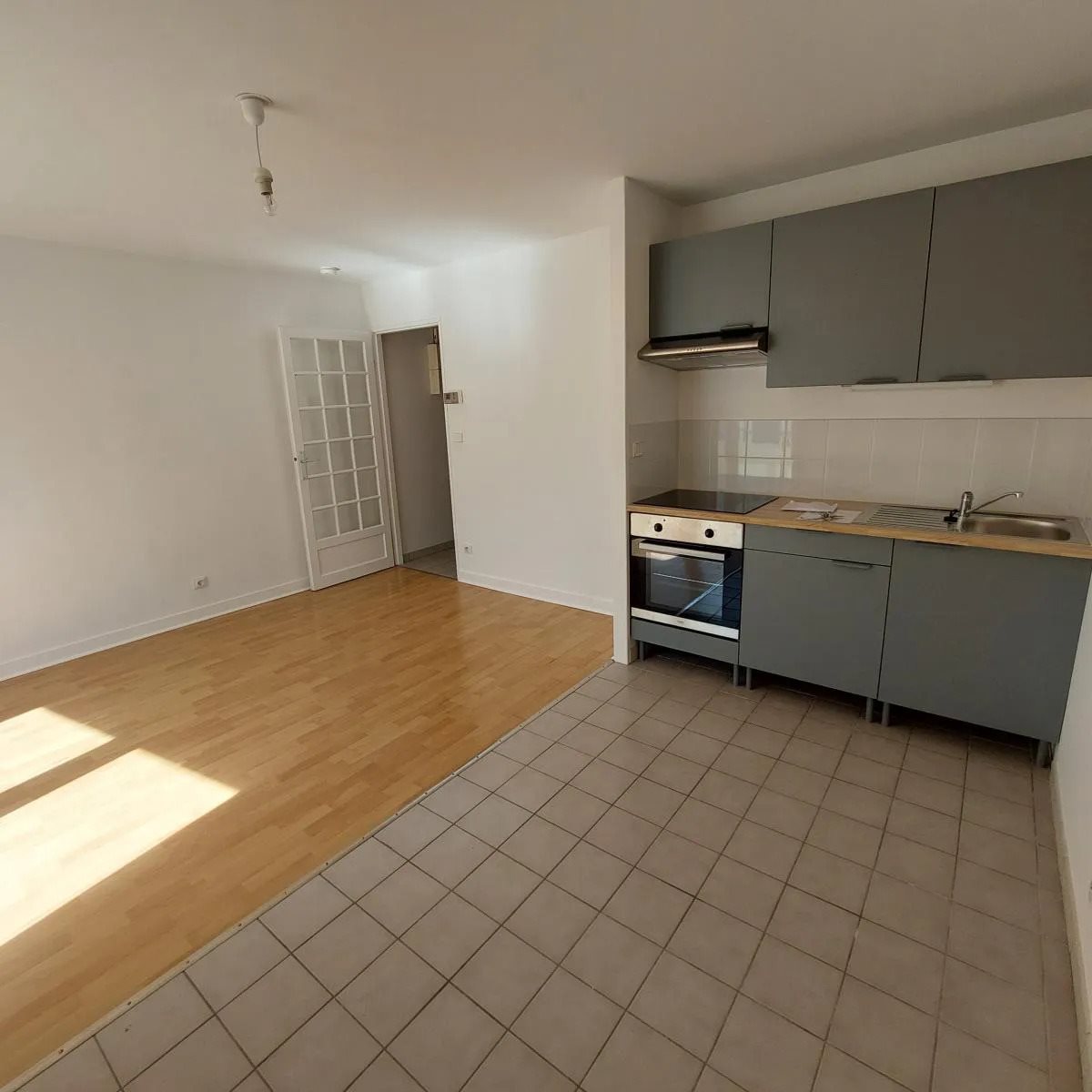 Appartement à louer, 27m², Reims
