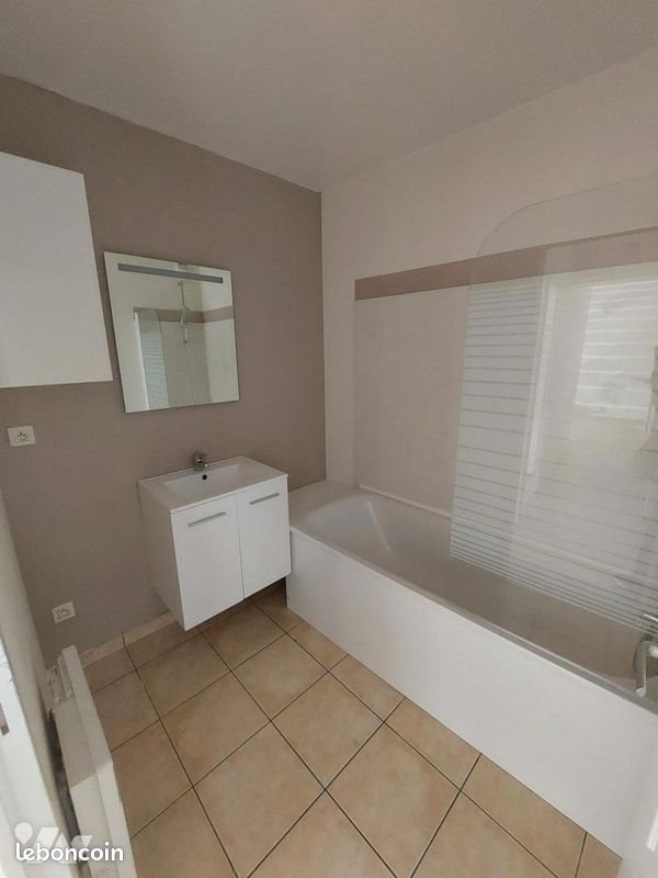 Appartement à louer, 63m², Reims
