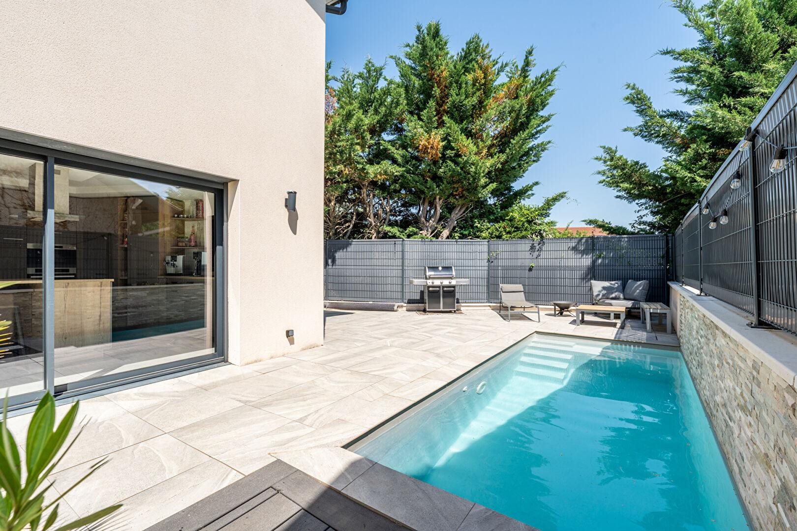 Maison à vendre, 195m², Charly