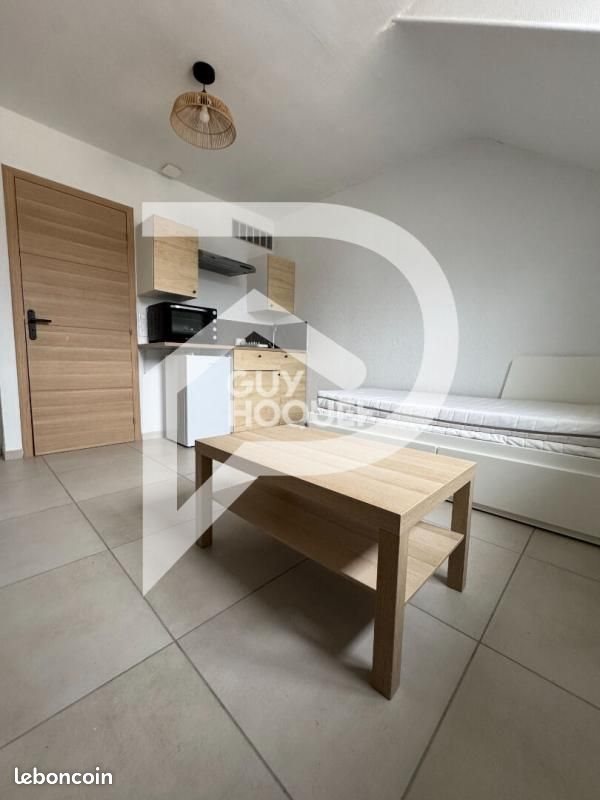 Appartement à louer, 14m², Reims