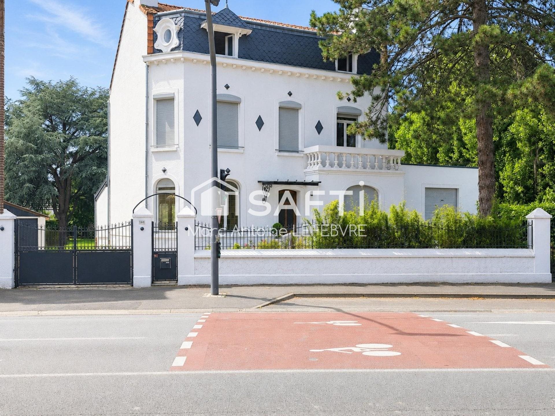 Maison à vendre, 262m², Wattignies