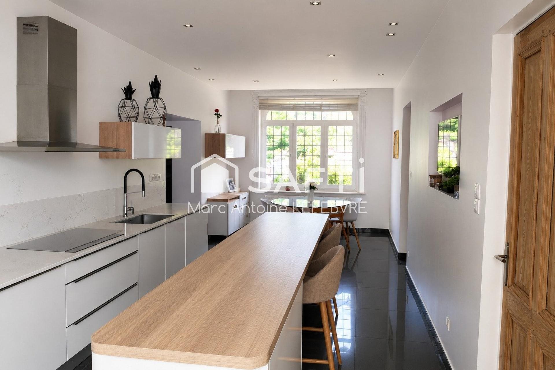 Maison à vendre, 262m², Wattignies