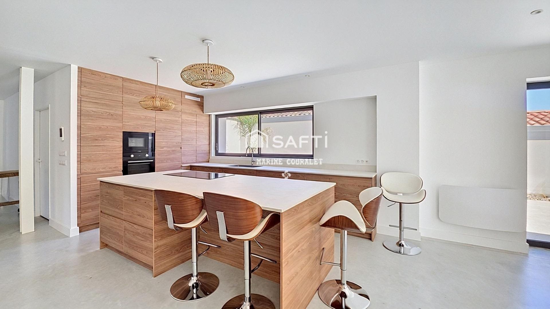 Maison à vendre, 280m², Anglet