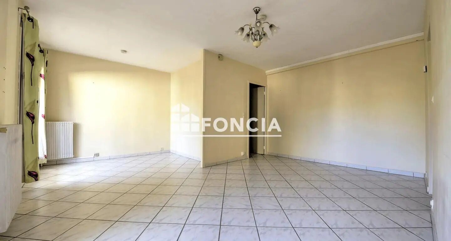 Appartement à vendre, 67m², Maurepas