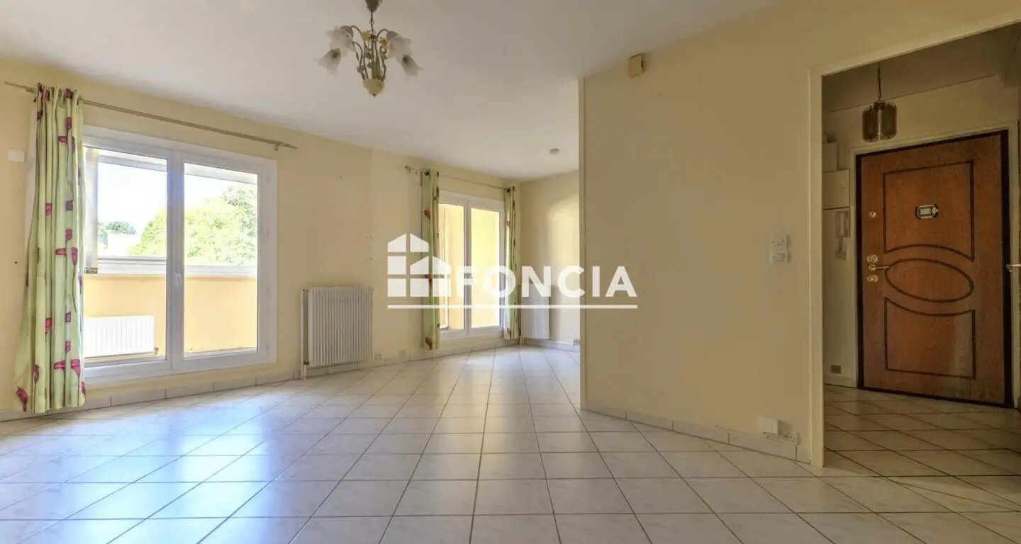 Appartement à vendre, 67m², Maurepas