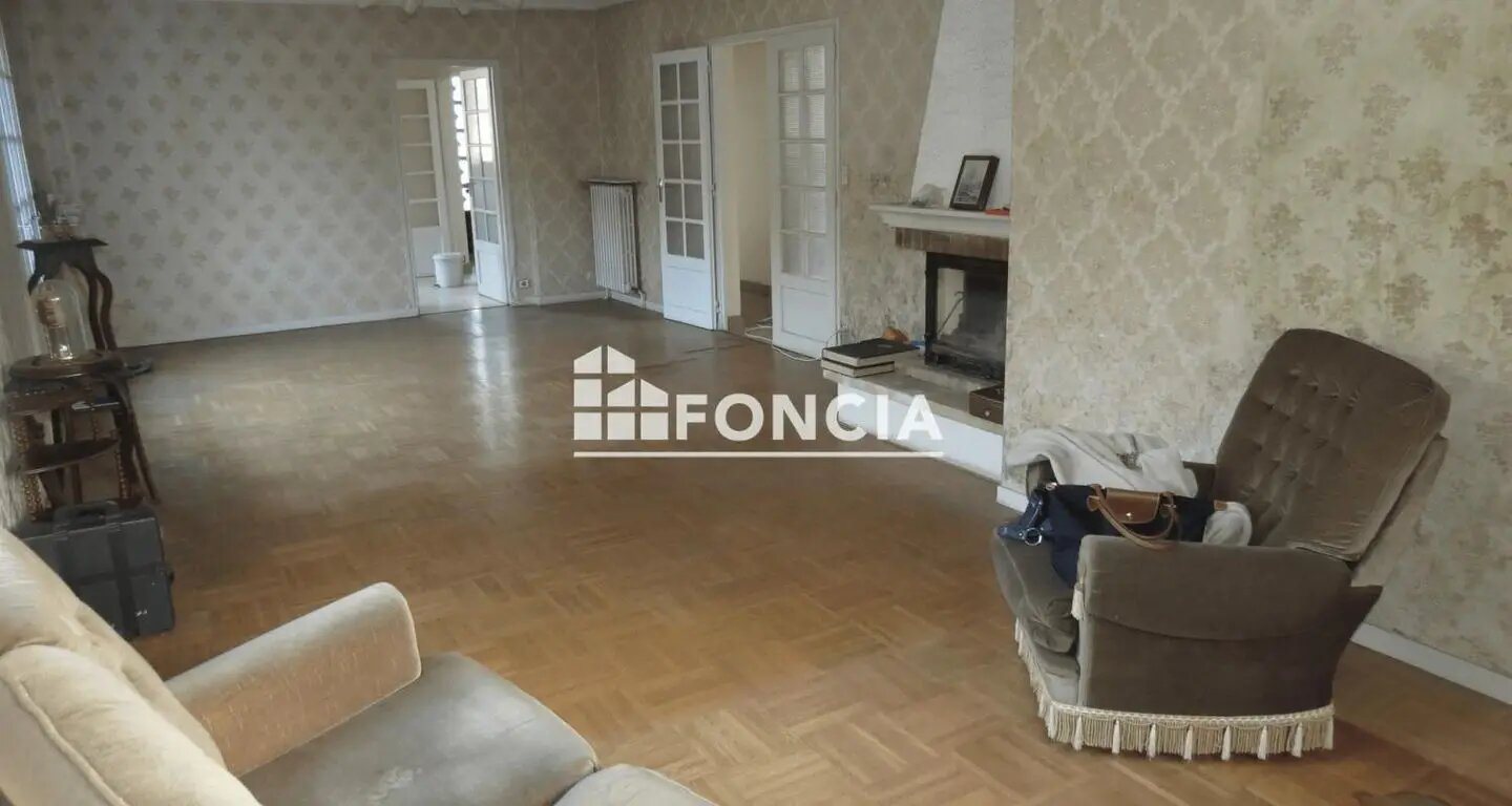 Maison à vendre, 137m², Rambouillet