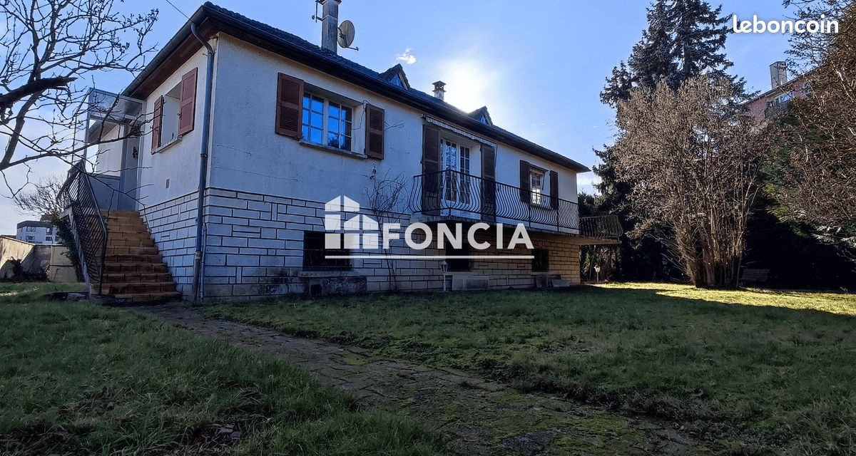 Maison à vendre, 137m², Rambouillet