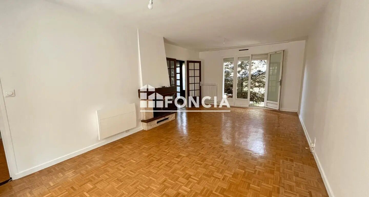 Maison à vendre, 131m², Jouars-Pontchartrain