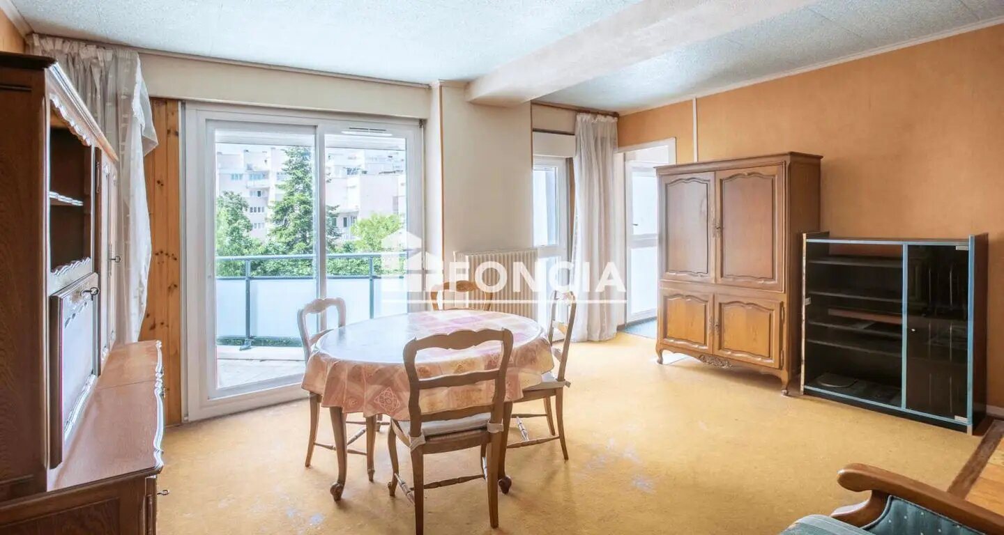 Appartement à vendre, 82m², Trappes