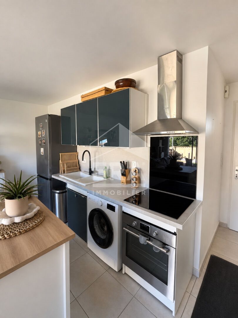Maison à louer, 73m², Pezens