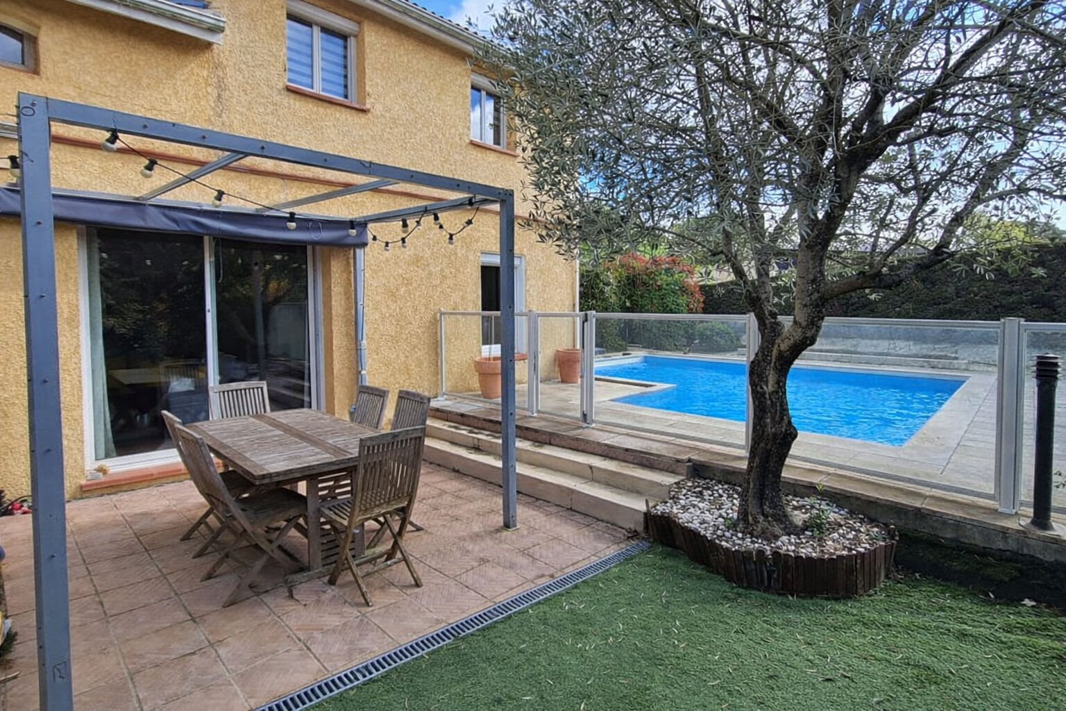 Maison à vendre, 187m², Saint-Geniès-Bellevue