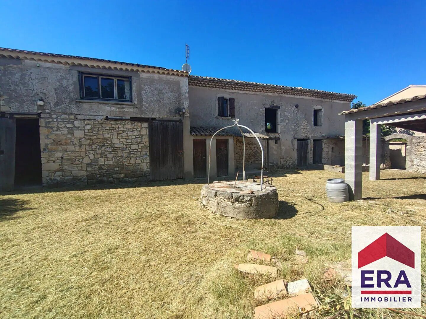 Maison à vendre, 300m², Bourg-Saint-Andéol
