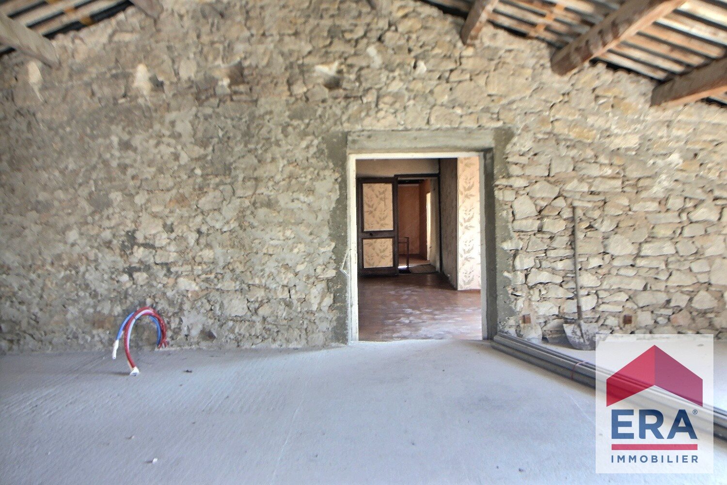 Maison à vendre, 400m², Bourg-Saint-Andéol