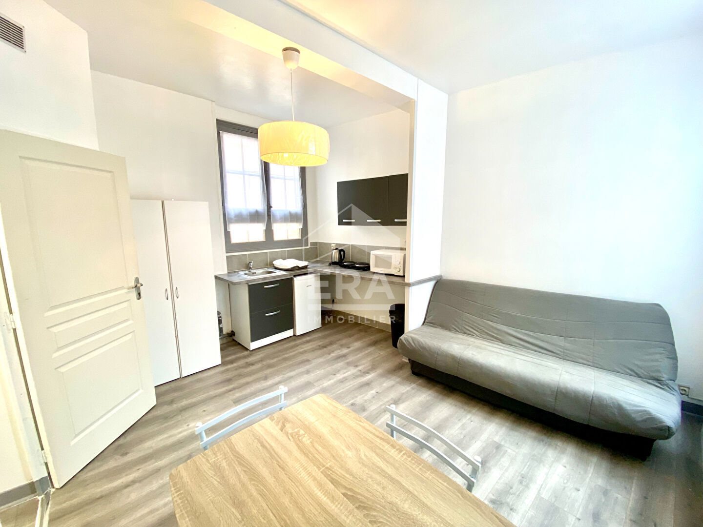 Appartement à louer, 19m², Blois