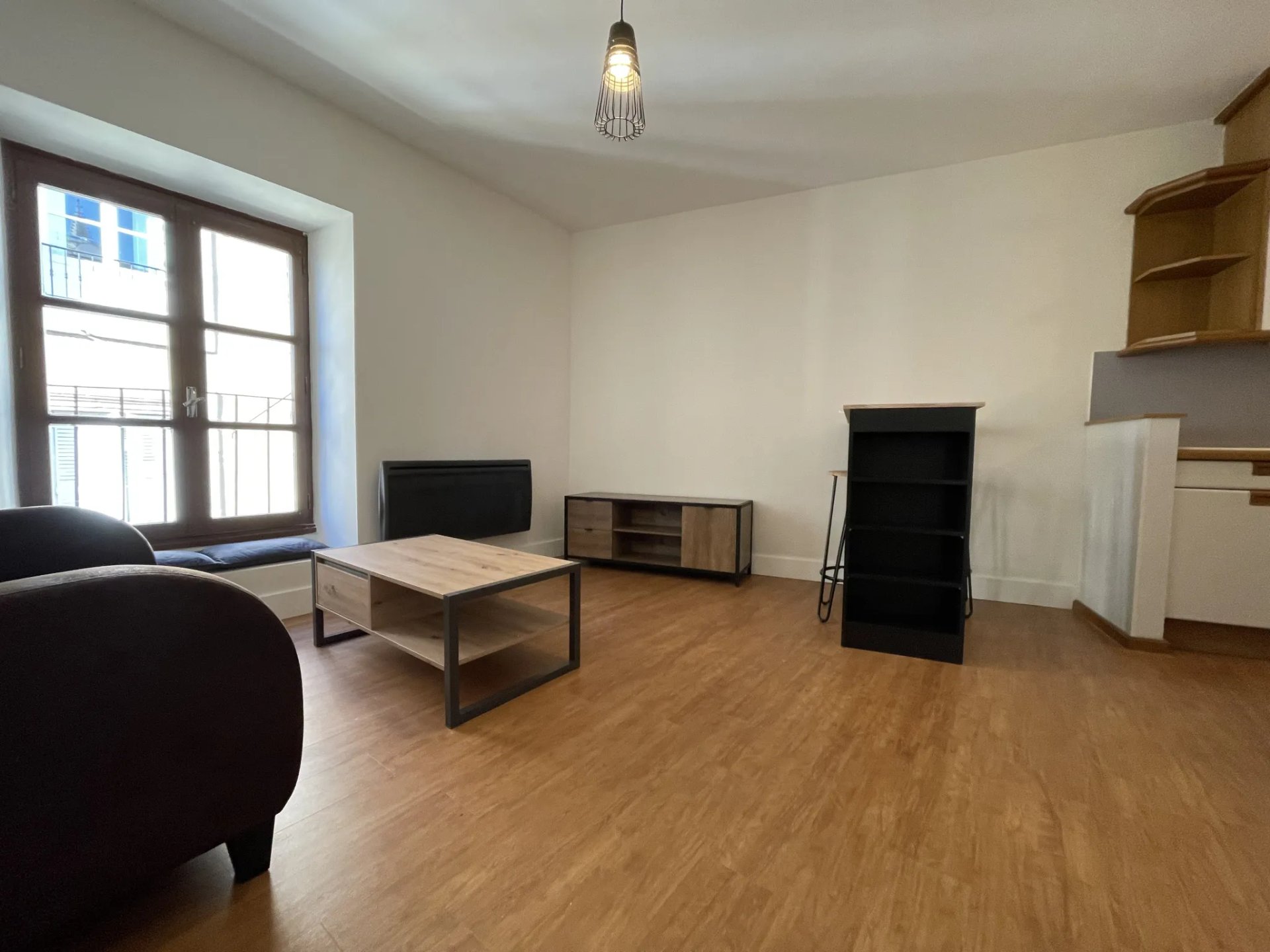 Appartement à louer, 35m², Aubenas