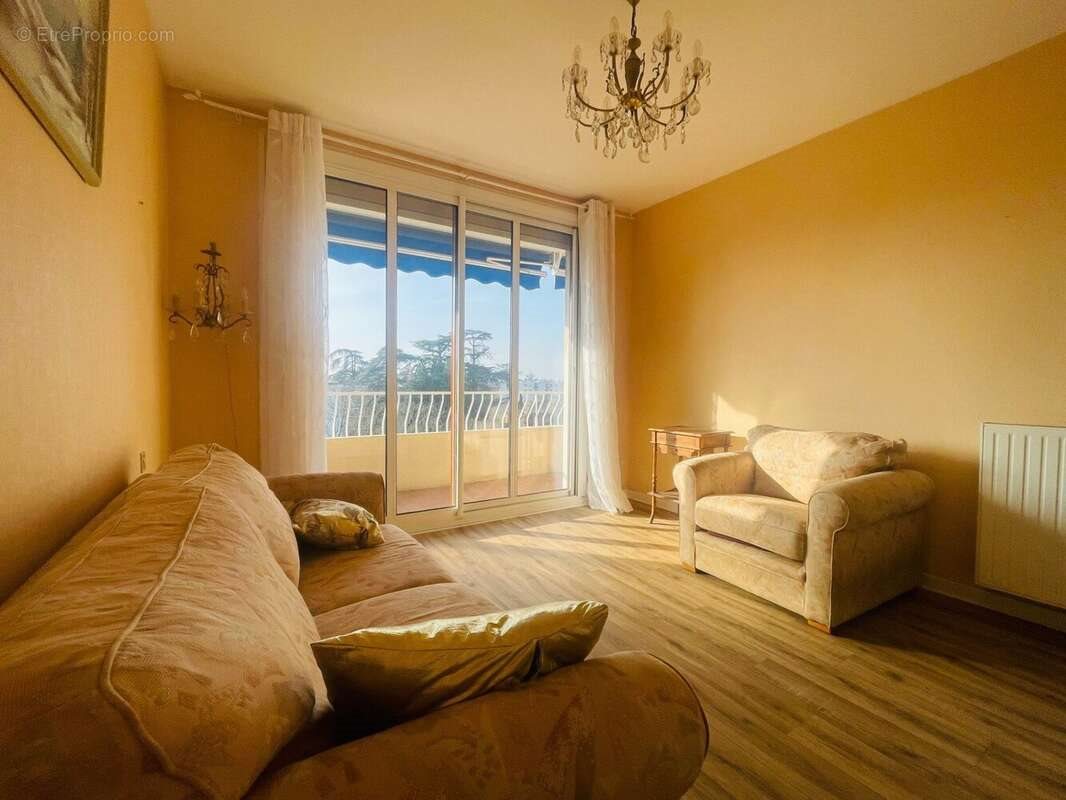 Appartement à vendre, 82m², Romans-sur-Isère