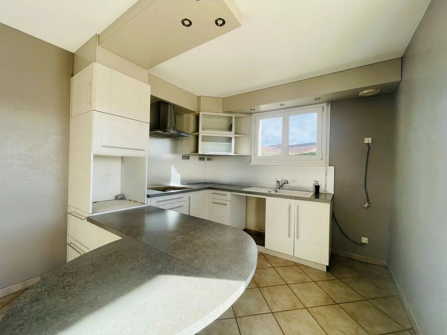 Maison à vendre, 110m², Mours-Saint-Eusèbe