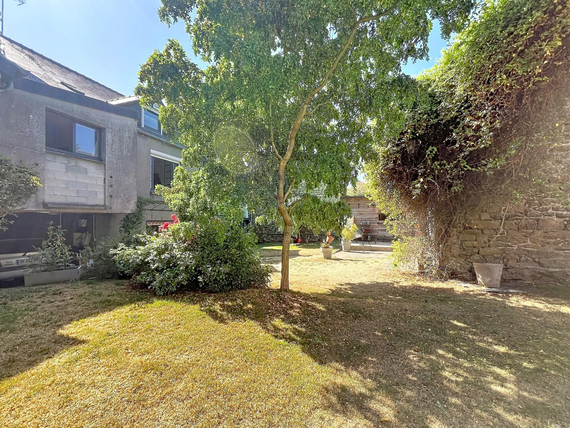 Maison à vendre, 225m², Guingamp