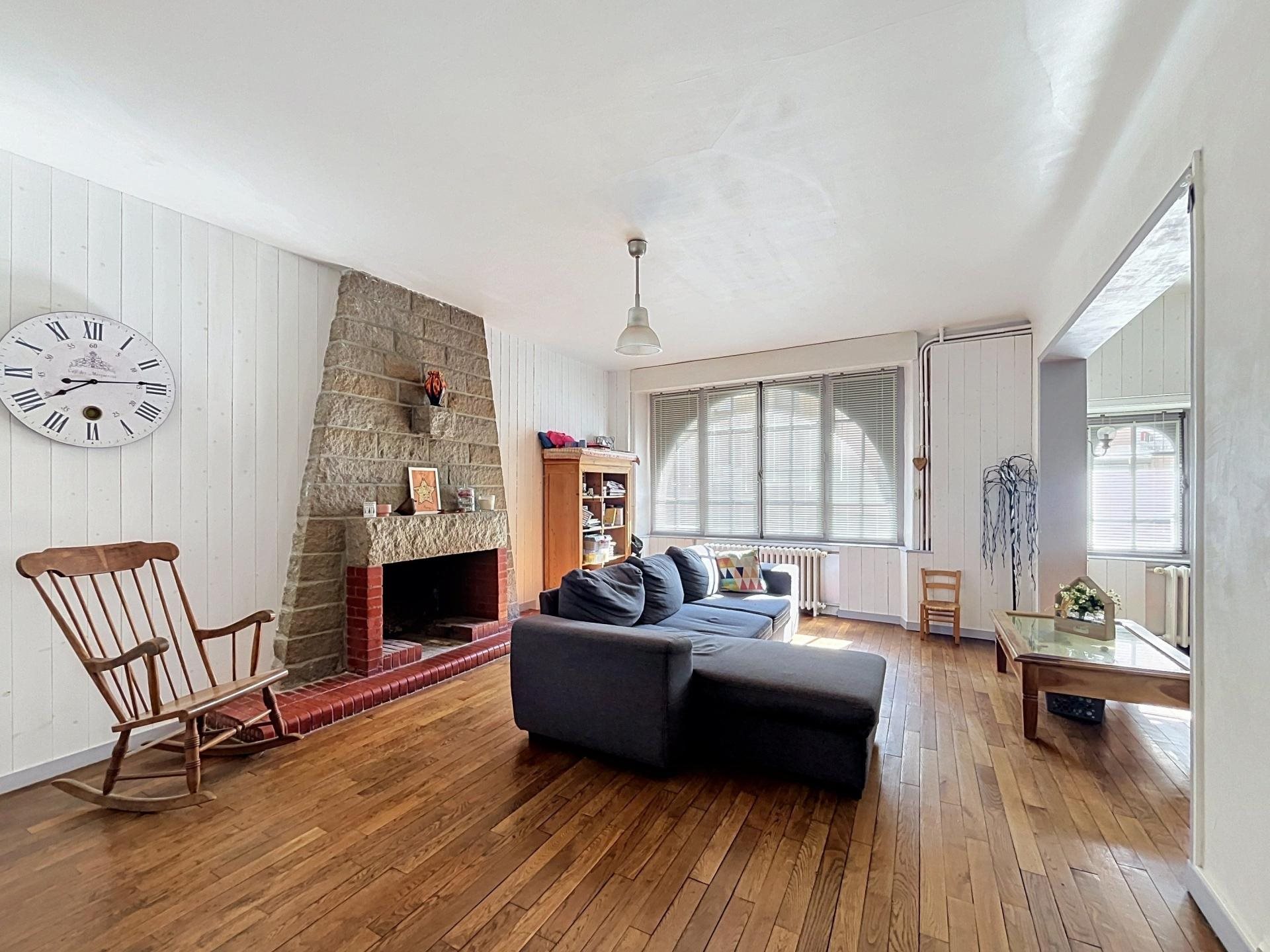 Maison à vendre, 225m², Guingamp