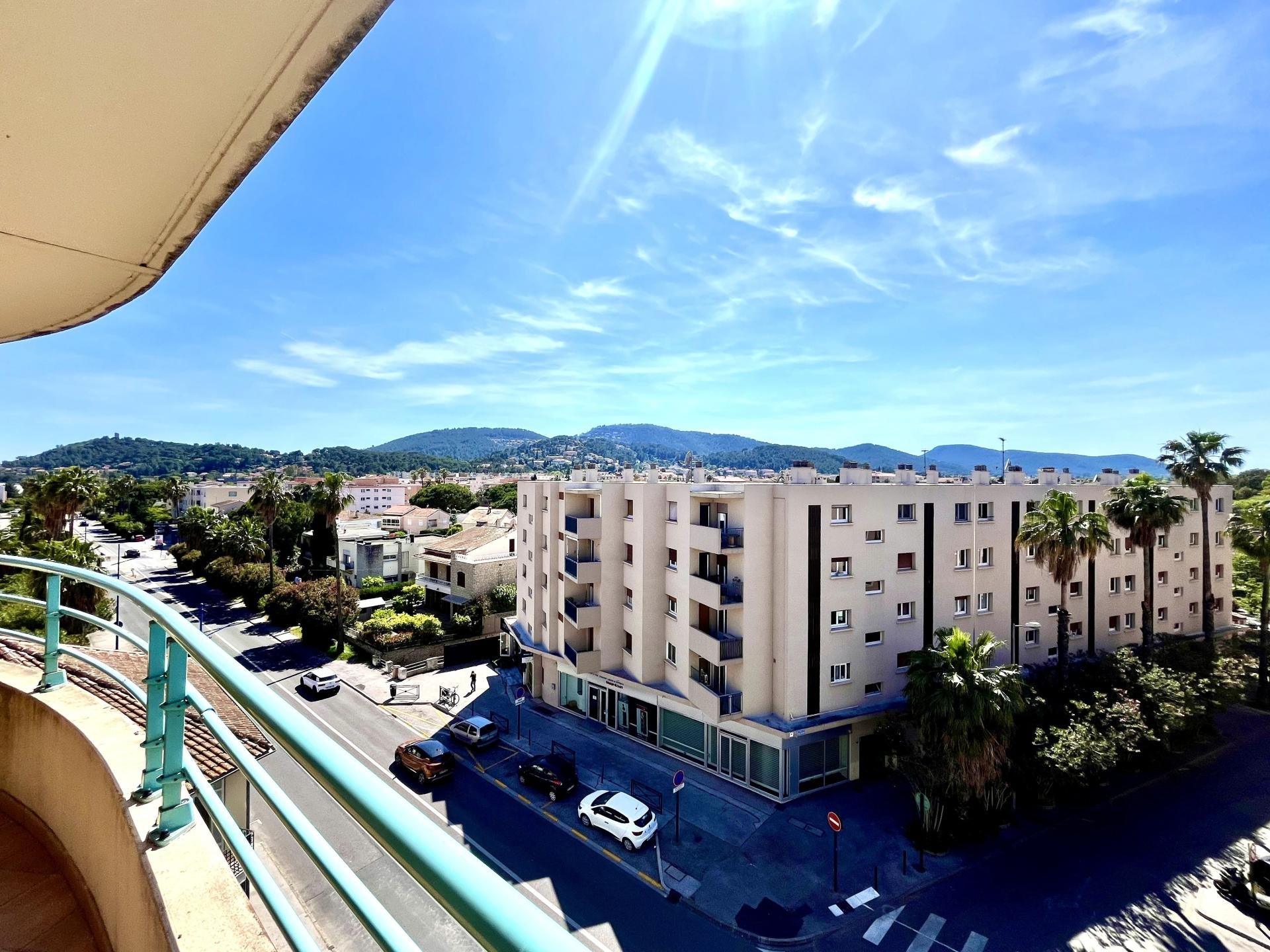 Appartement à vendre, 106m², Hyères