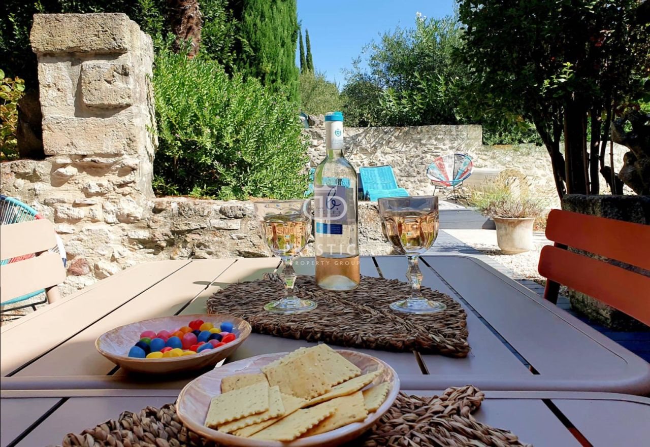 Maison à vendre, 257m², Uzès
