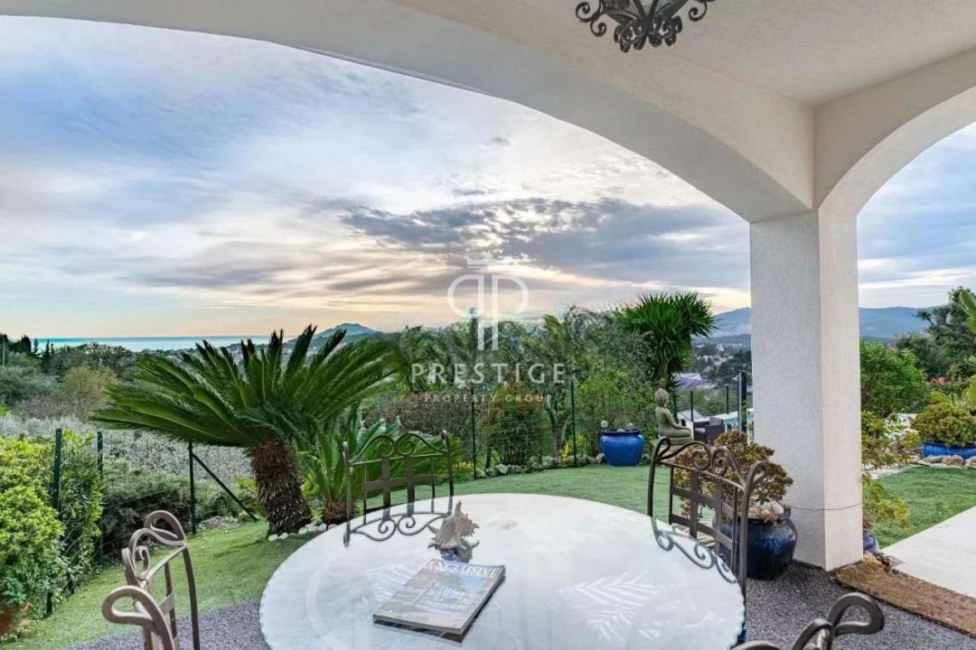 Maison à vendre, 198m², Mougins