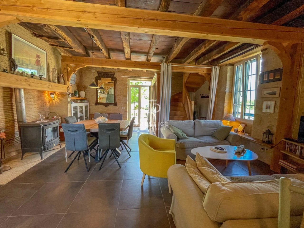 Maison à vendre, 282m², Excideuil