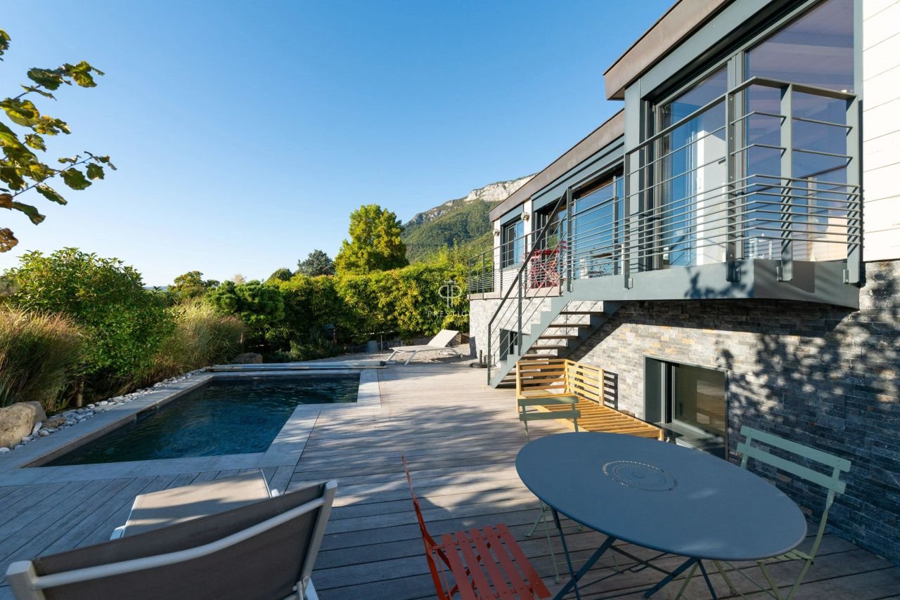 Maison à vendre, 198m², Veyrier-du-Lac