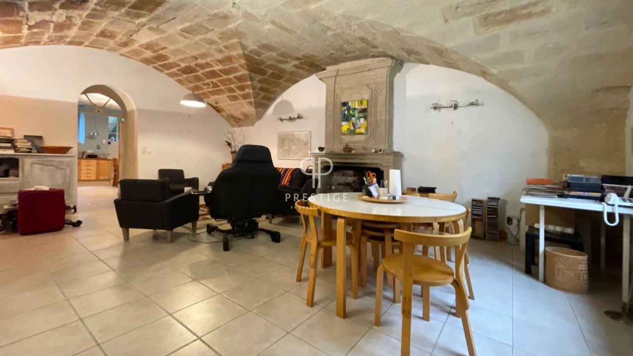Maison à vendre, 182m², Uzès