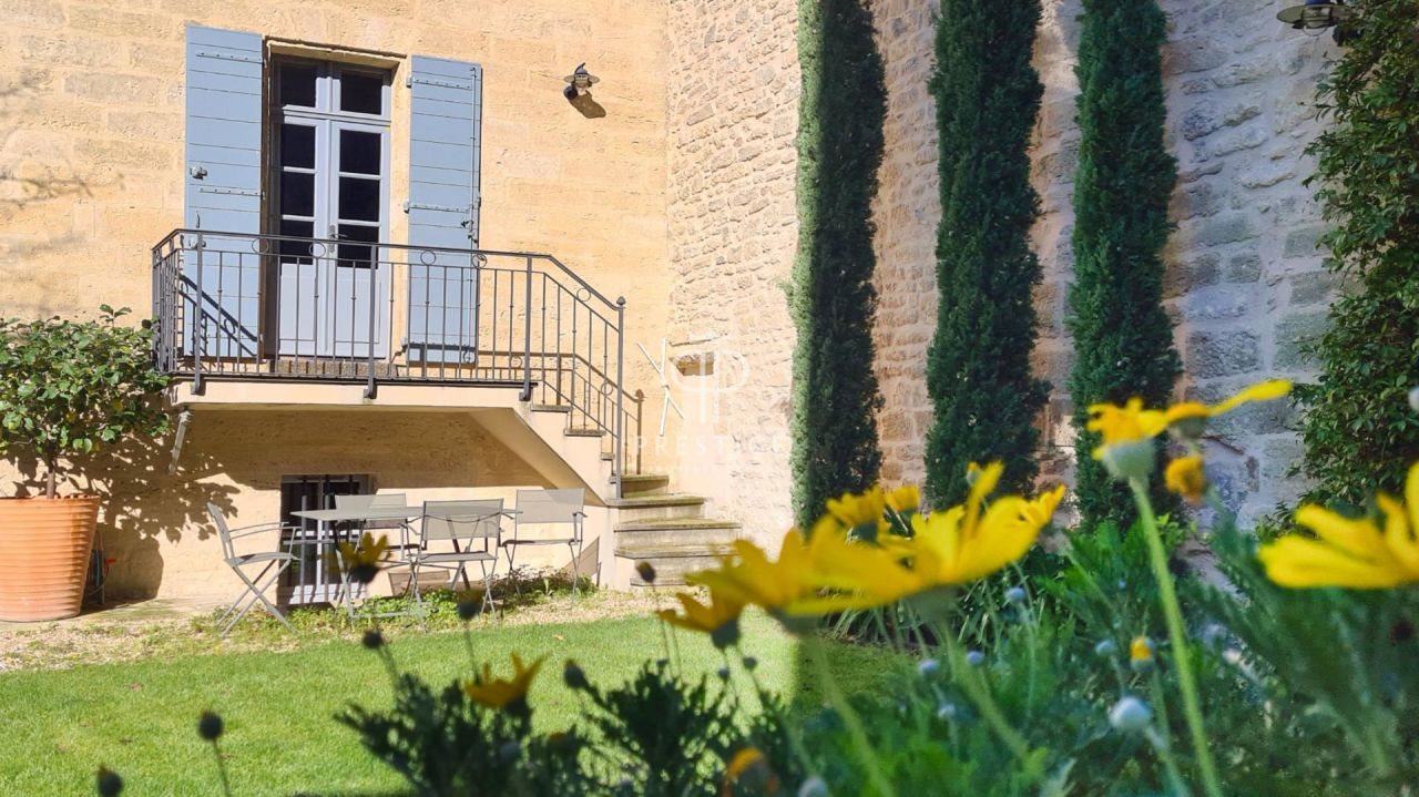 Appartement à vendre, 76m², Uzès