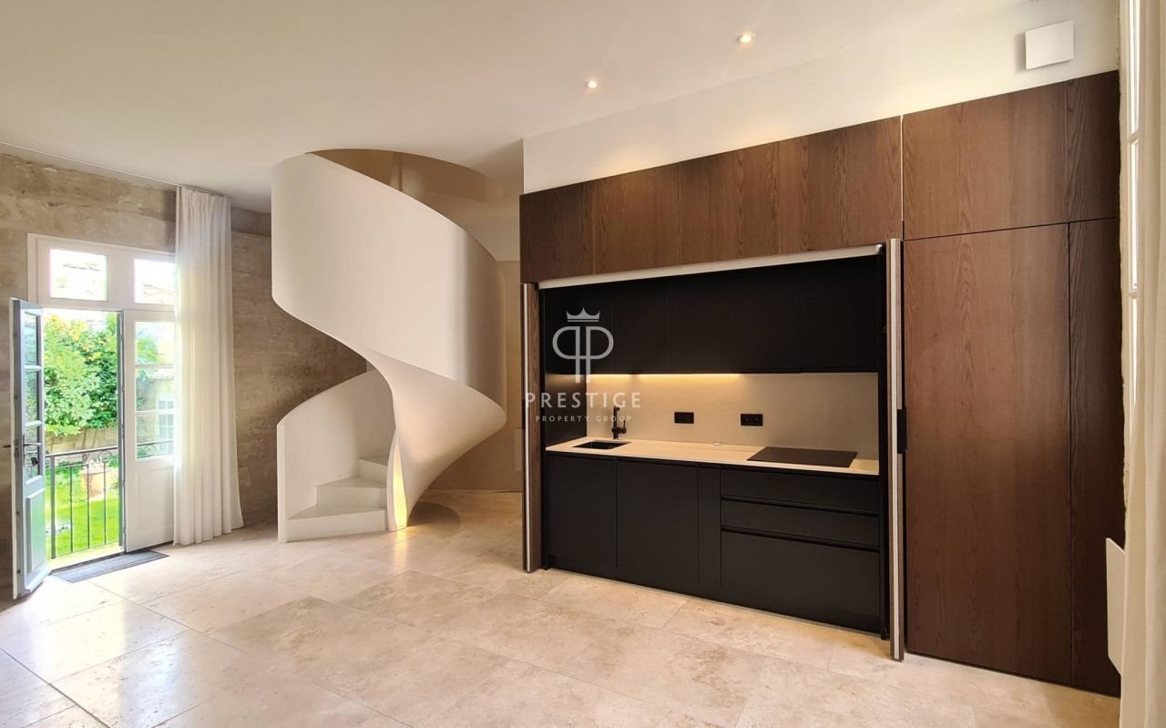 Appartement à vendre, 76m², Uzès
