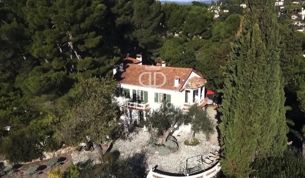 Maison à vendre, 335m², Mougins