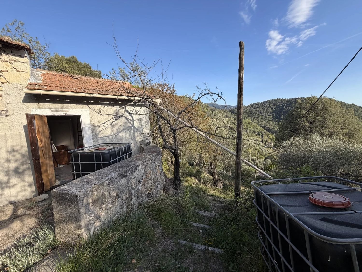 Maison à vendre, 1458m², L'Escarène