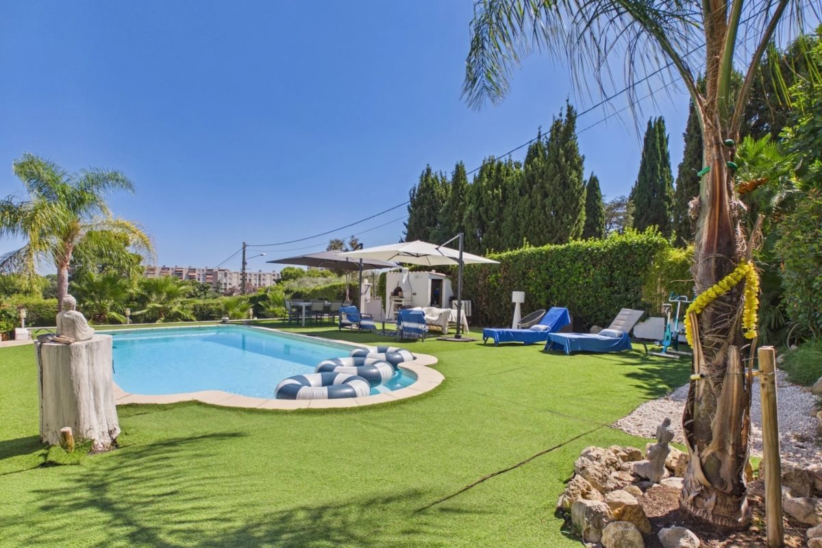 Maison à vendre, 1400m², Antibes