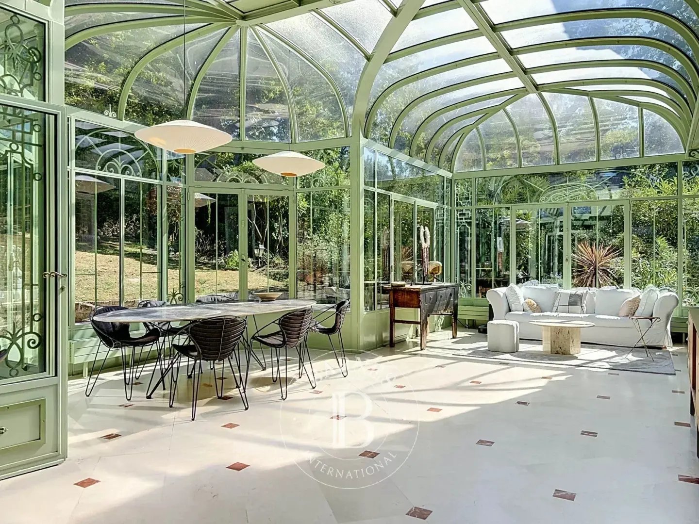 Maison à louer, 457m², La Celle-Saint-Cloud