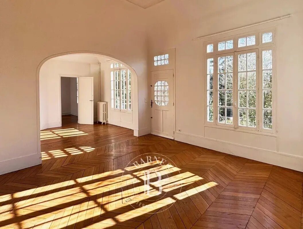 Maison à louer, 142m², Bougival