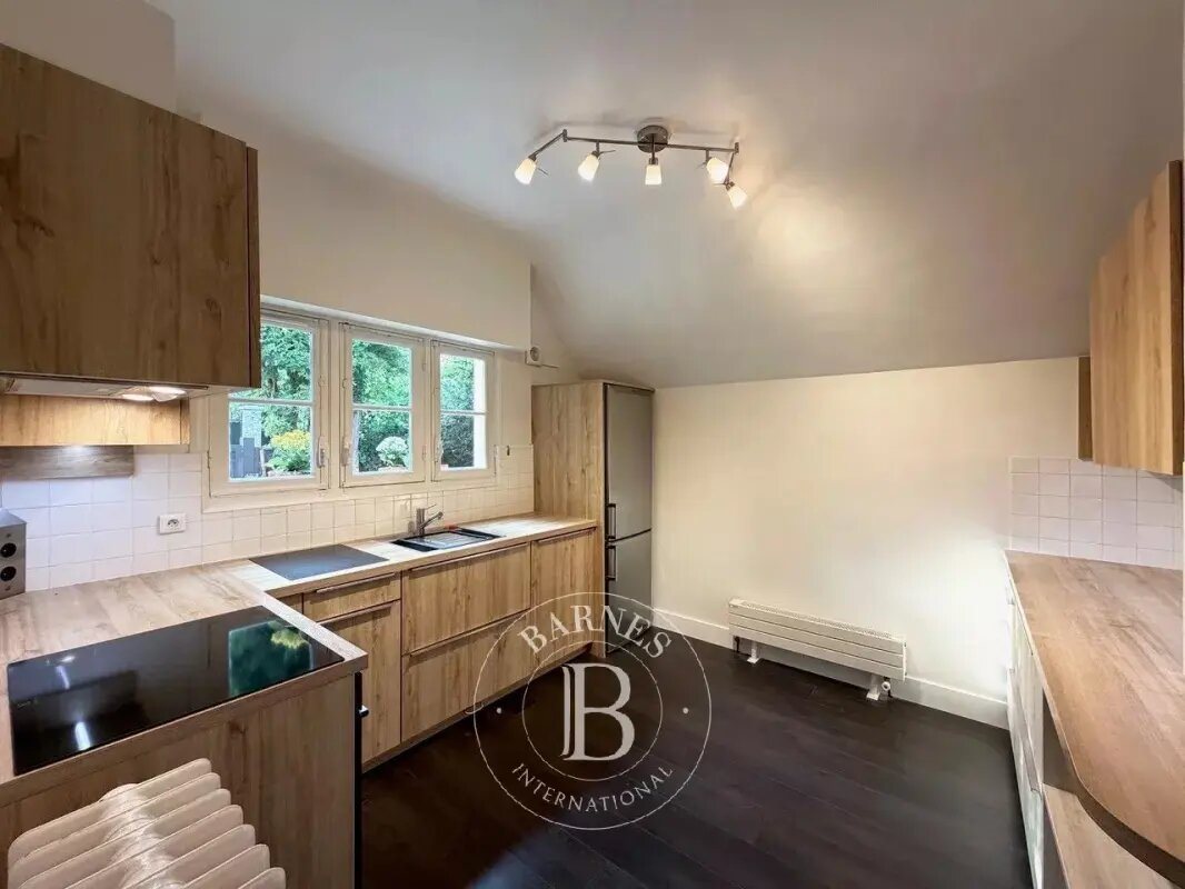 Maison à louer, 142m², Bougival