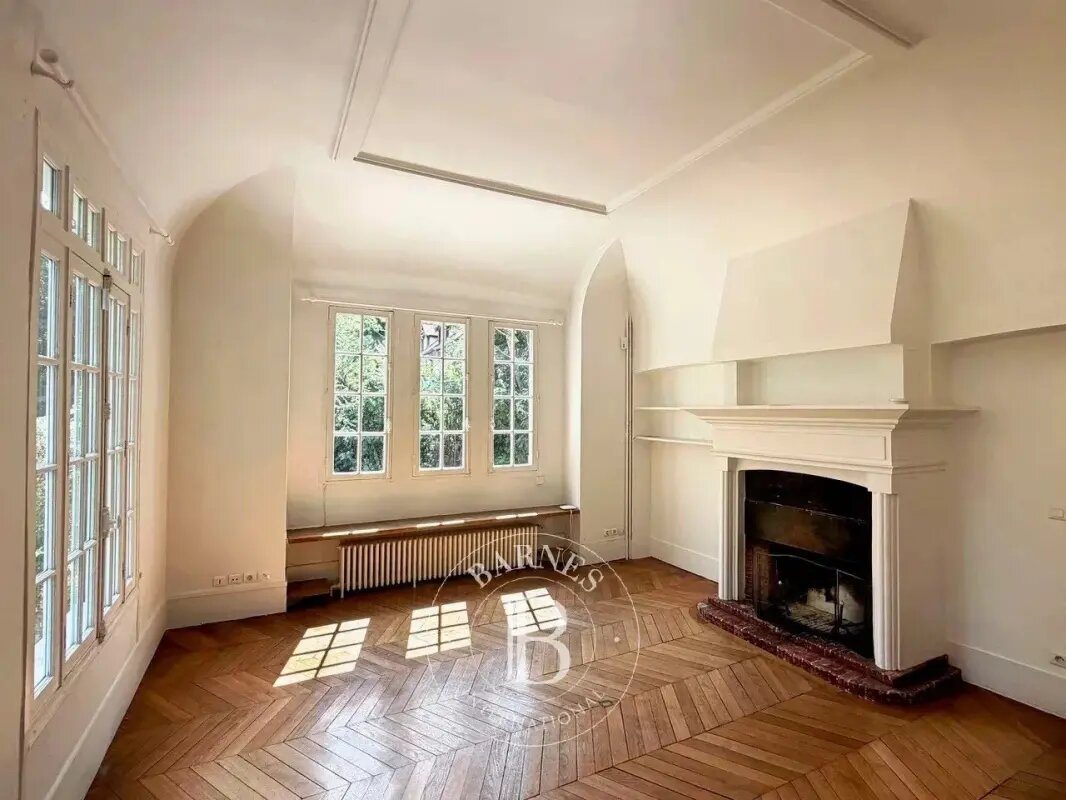 Maison à louer, 142m², Bougival