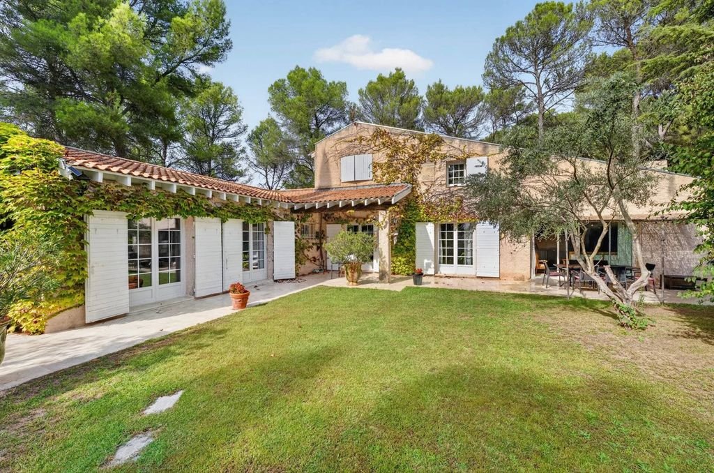 Maison à vendre, 280m², Beaurecueil