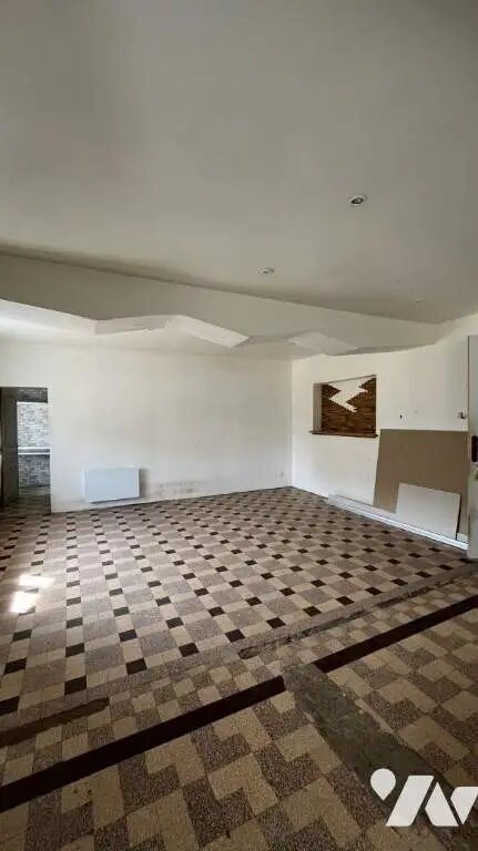 Maison à vendre, 4m², Luigny
