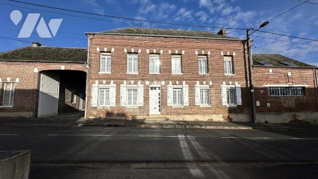 Maison à vendre, 345m², Nesle