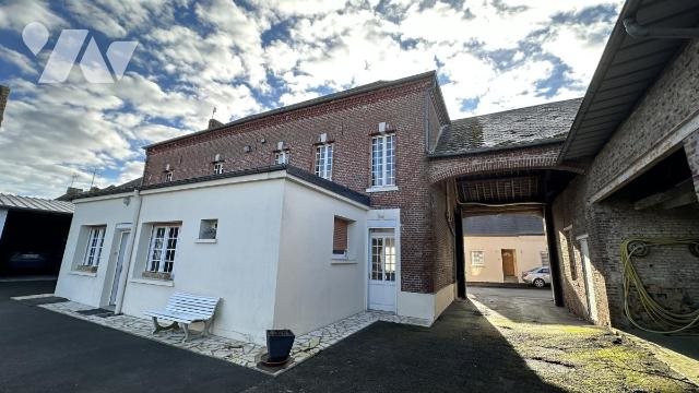 Maison à vendre, 345m², Nesle