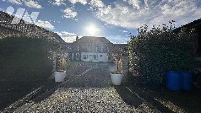 Maison à vendre, 345m², Nesle