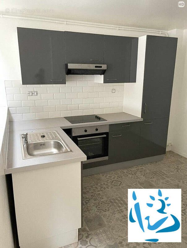Maison à vendre, 463m², Mouzon